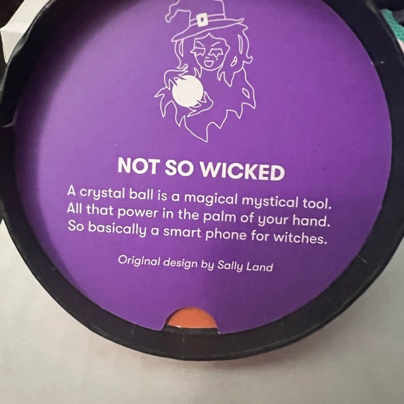 Erstwilder Not So Wicked acrylic brooch - Picture 2 of 3